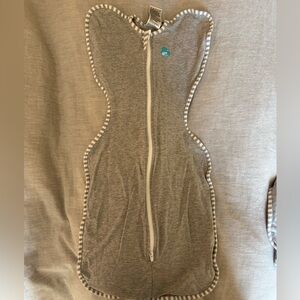 Love to Dream Swaddle Up Original in Gray Size M (3-6 months)